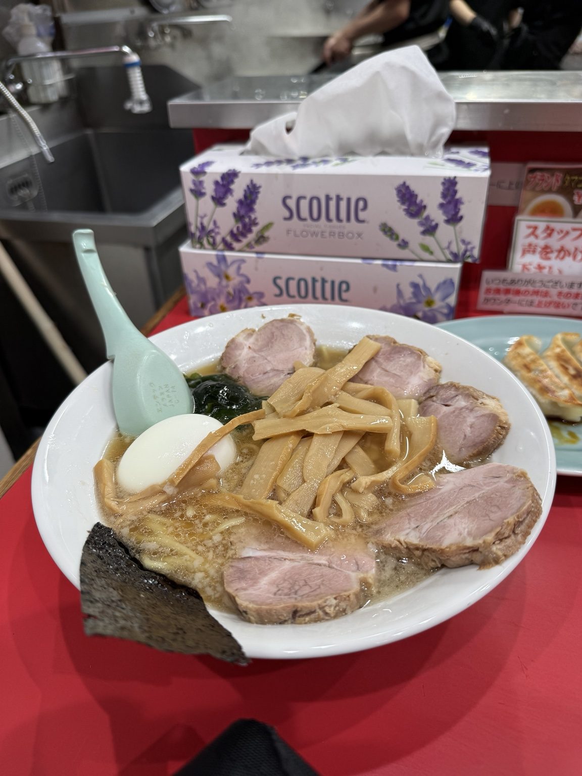 ラーメンかいざんのチャーシュー麺＋メンマとたまごトッピング